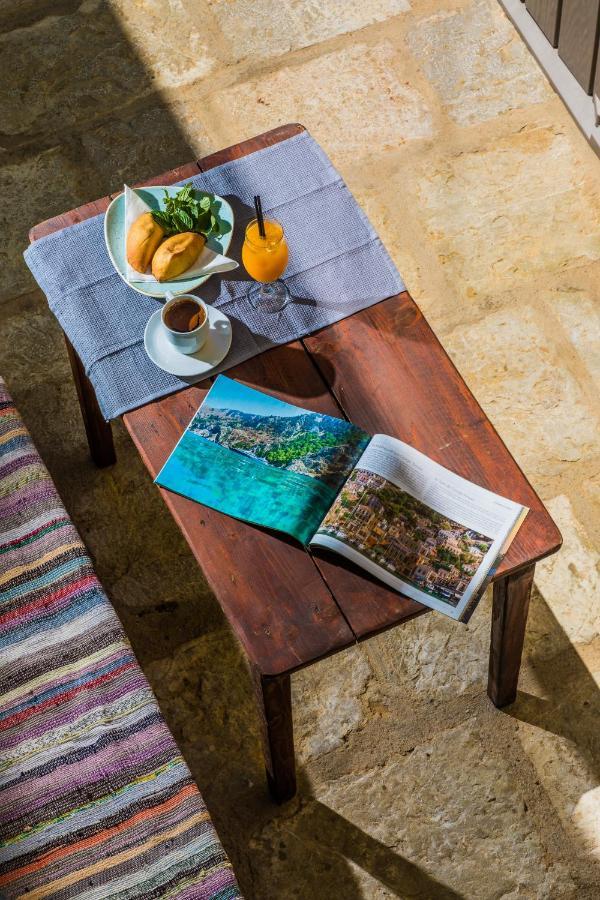 Ialemos Group Apartment Symi Exterior foto