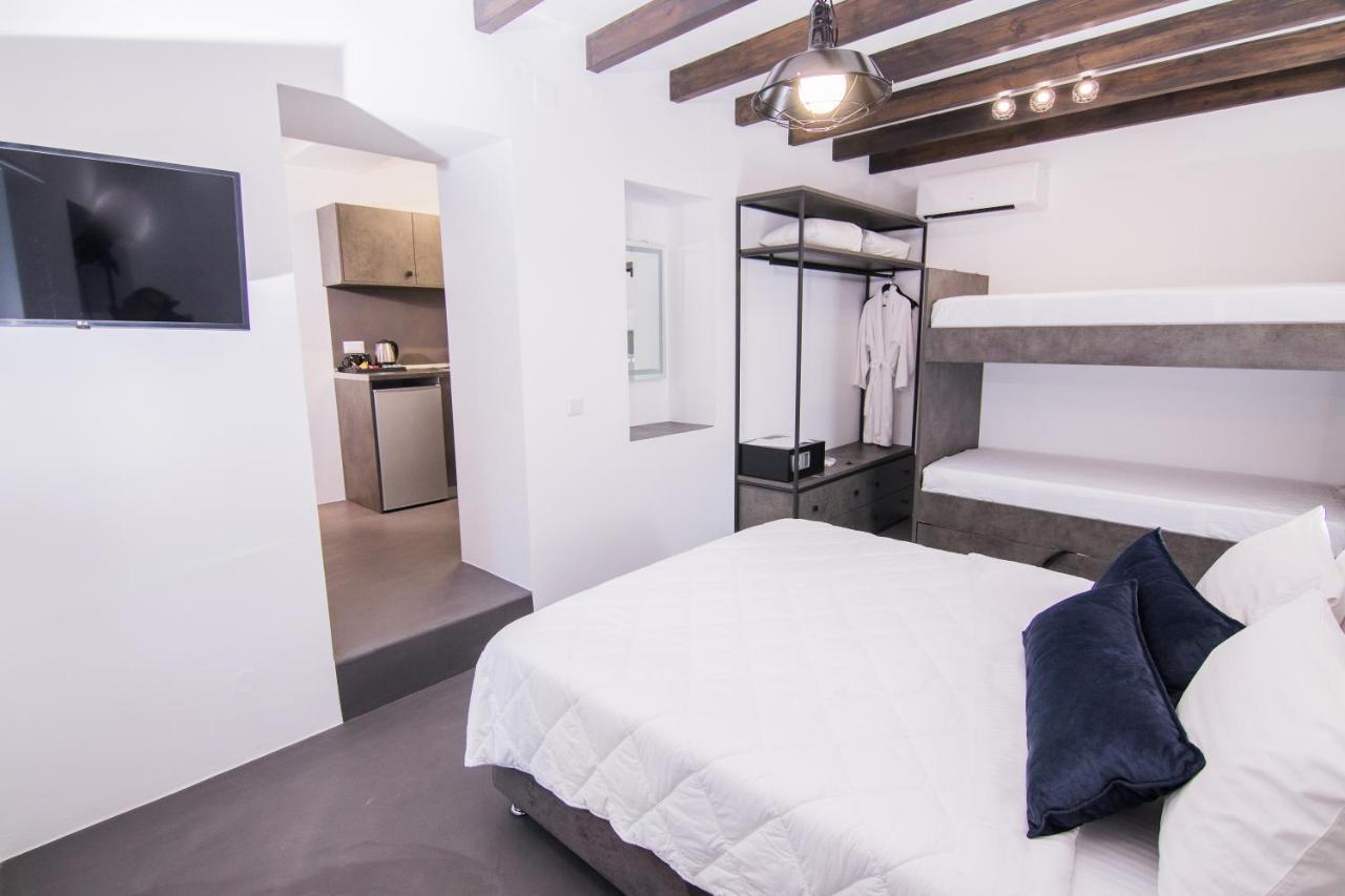 Ialemos Group Apartment Symi Exterior foto