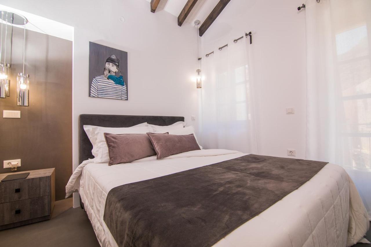 Ialemos Group Apartment Symi Exterior foto