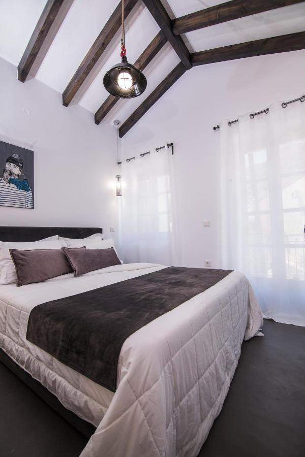Ialemos Group Apartment Symi Exterior foto